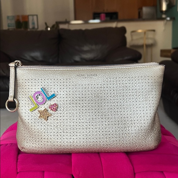 Henri Bendel Influencer 2-in-1 Crossbody Bag - Picture 16 of 16